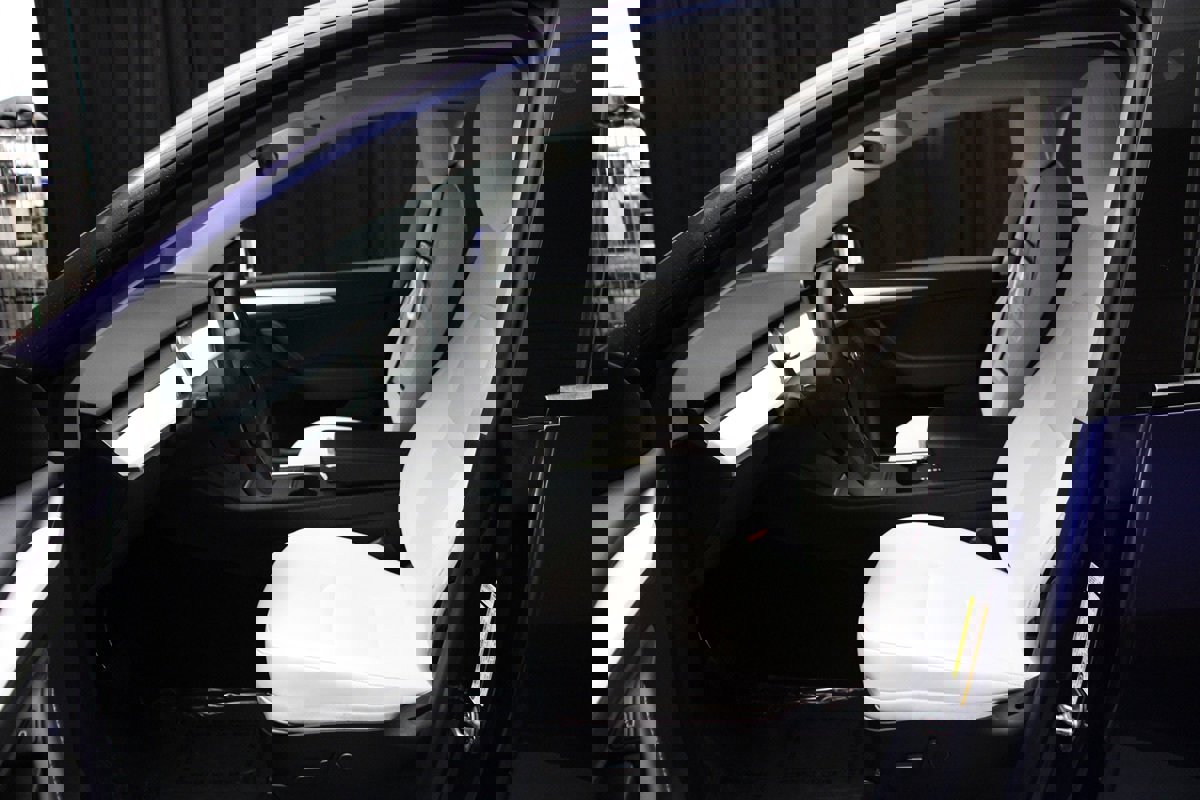 Used 2023 Tesla Model Y Long Range image 63