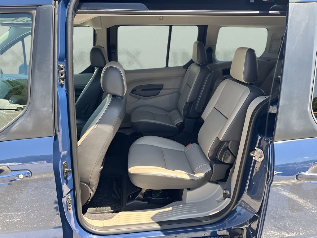 Used 2017 Ford Transit Connect Titanium FWD image 24