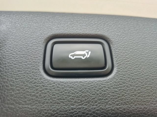 Used 2021 Hyundai Palisade Limited AWD/4WD image 17