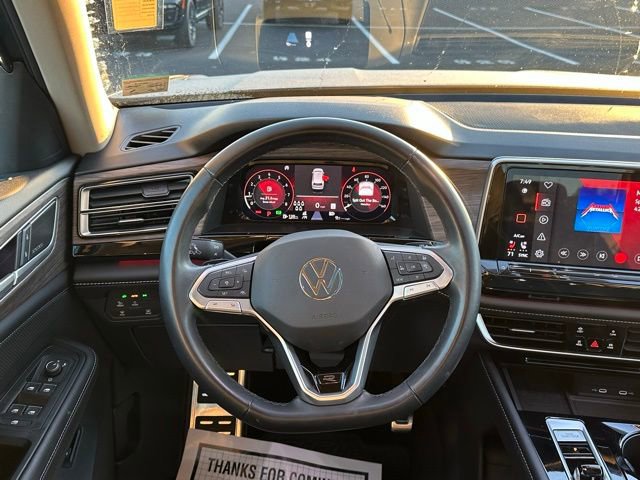 Used 2024 Volkswagen Atlas SEL Premium R-Line image 21