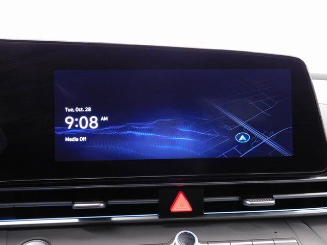 Used 2024 Hyundai Elantra SEL image 44