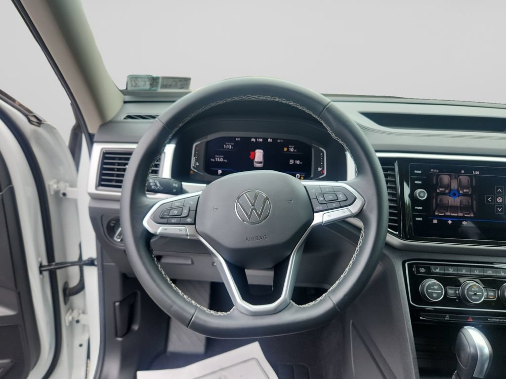 Used 2023 Volkswagen Atlas SE AWD/4WD image 13
