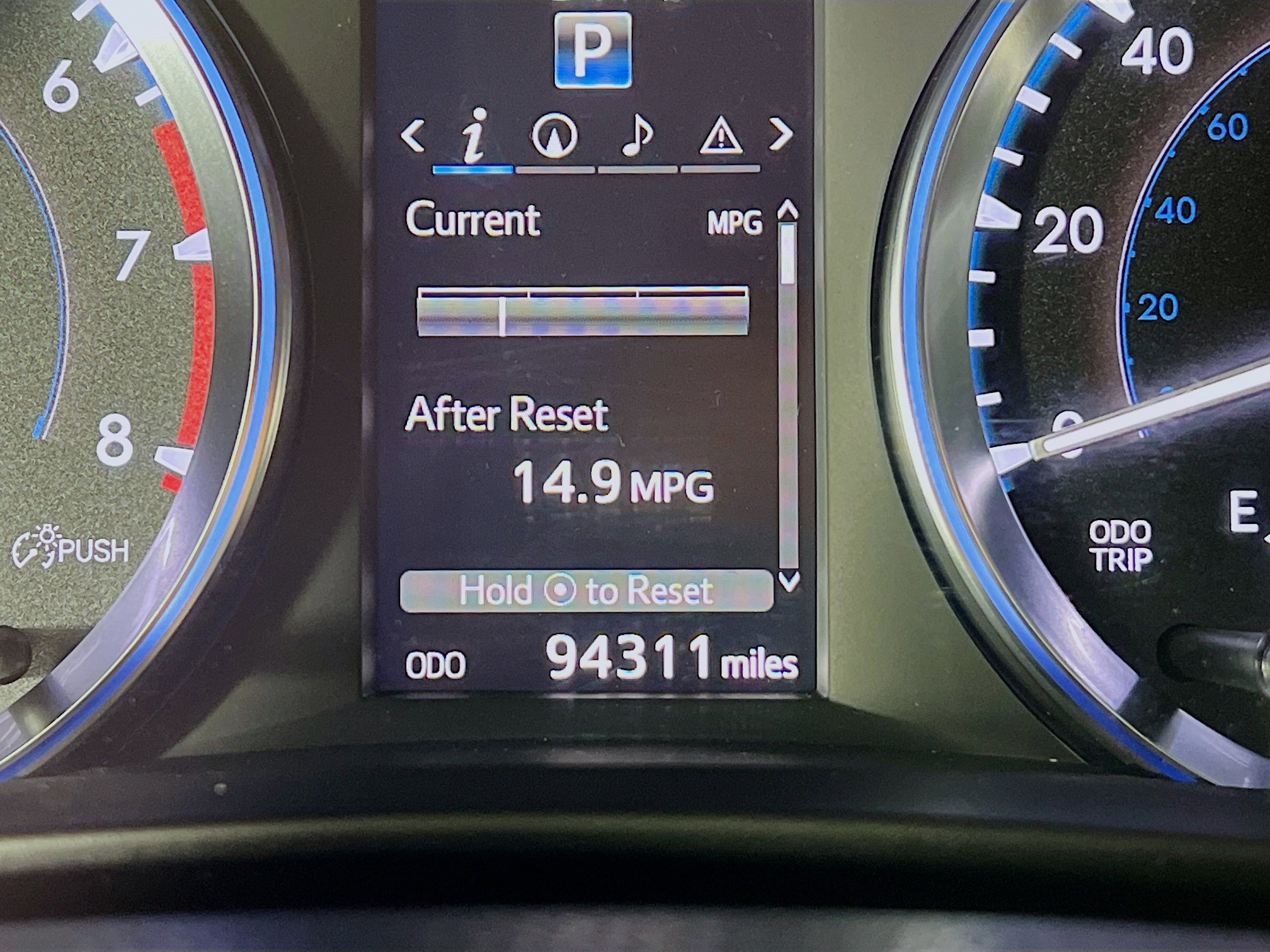 Used 2015 Toyota Highlander XLE image 13