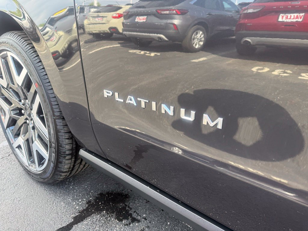 New 2026 Ford Expedition Max Platinum w/ Platinum Ultimate Package AWD/4WD image 12