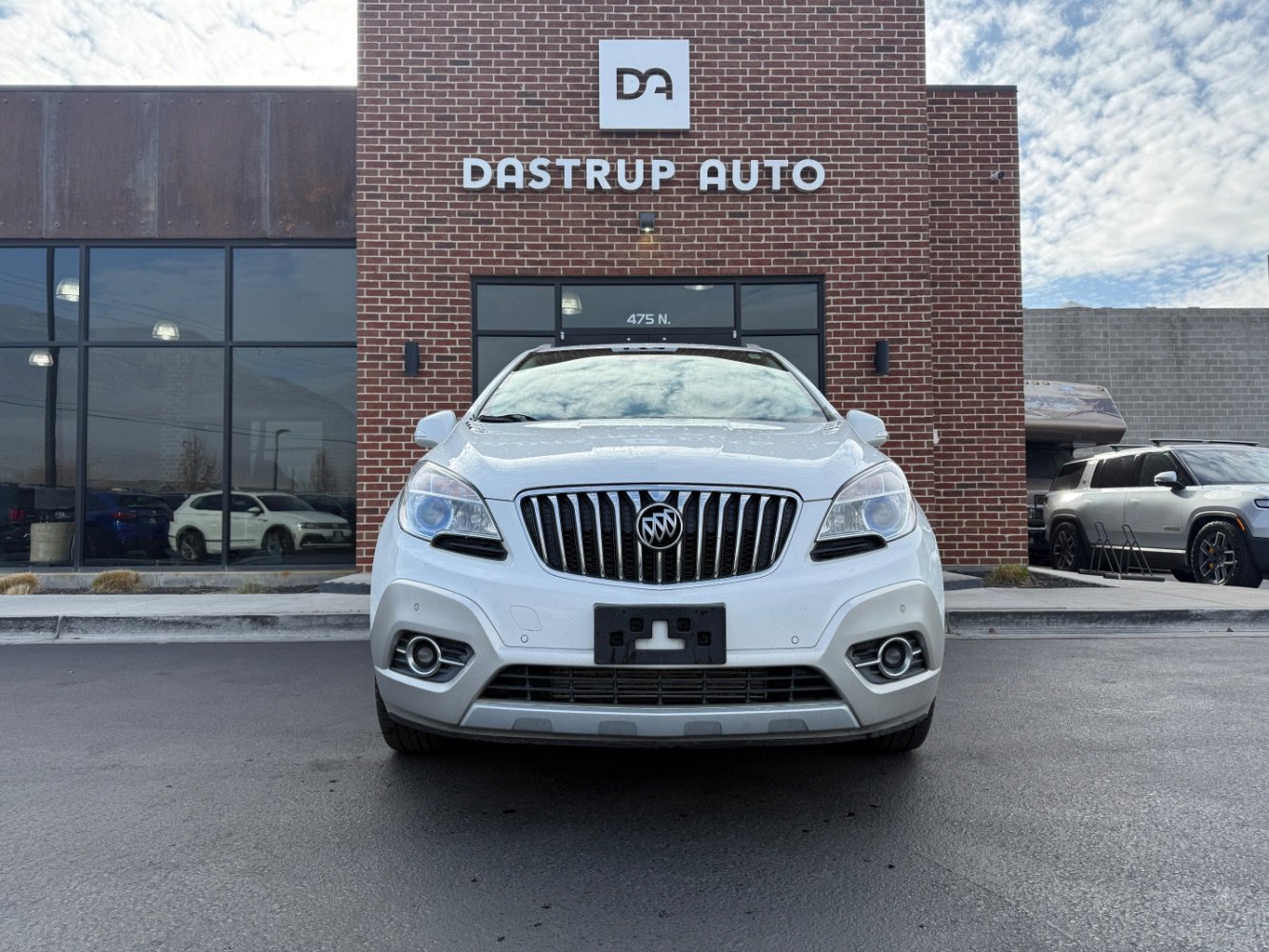 Used 2015 Buick Encore Premium image 2