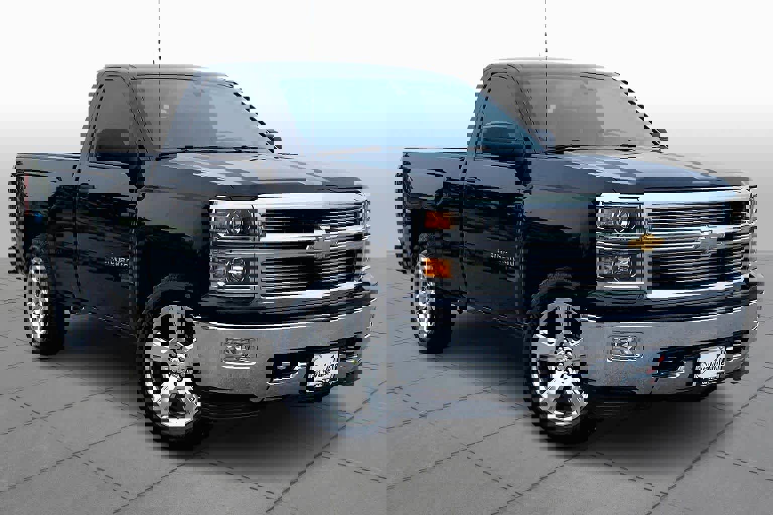 Used 2015 Chevrolet Silverado 1500 W/T image 4