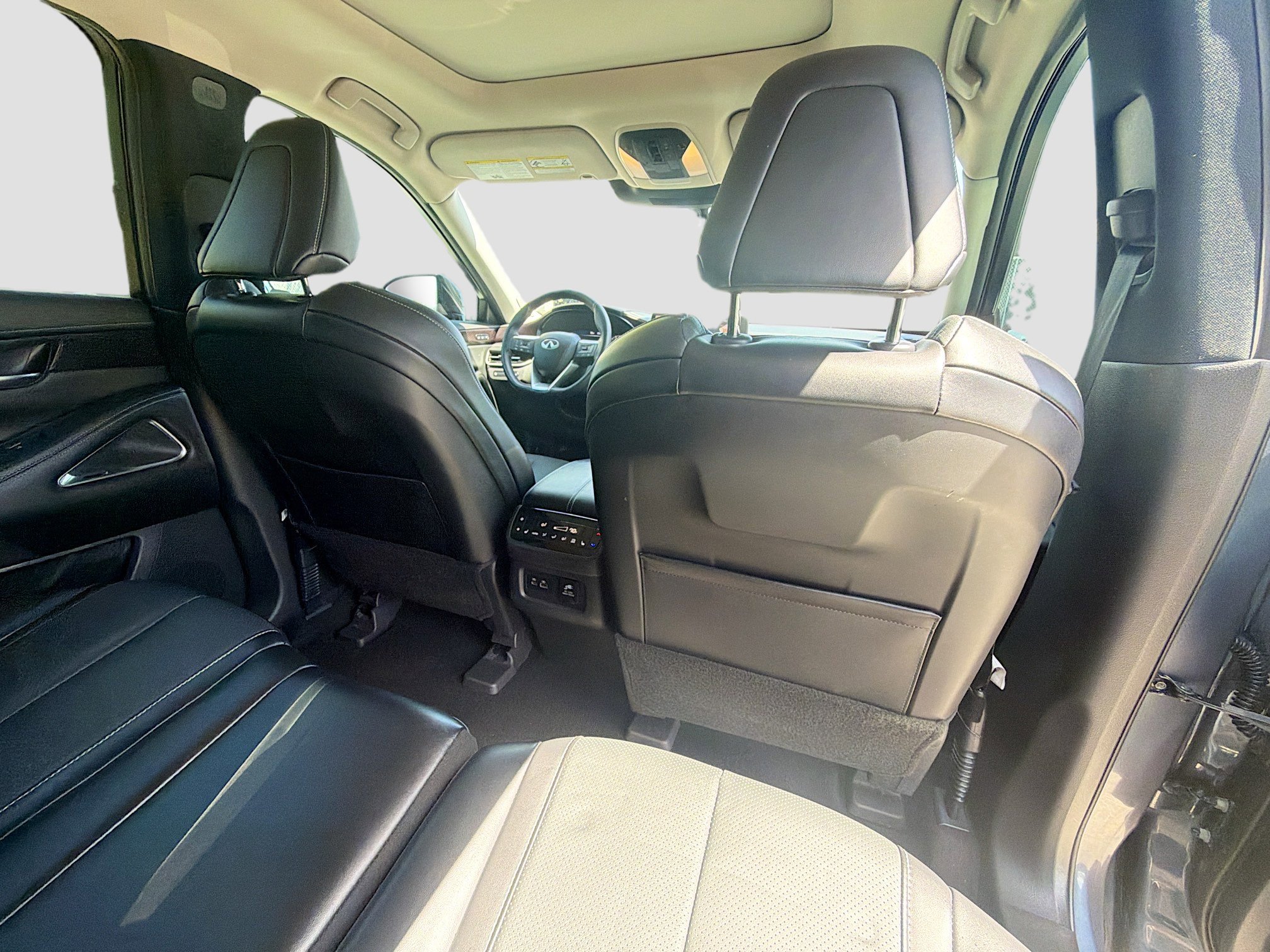 Used 2023 INFINITI QX60 Sensory w/ Vision Package image 30