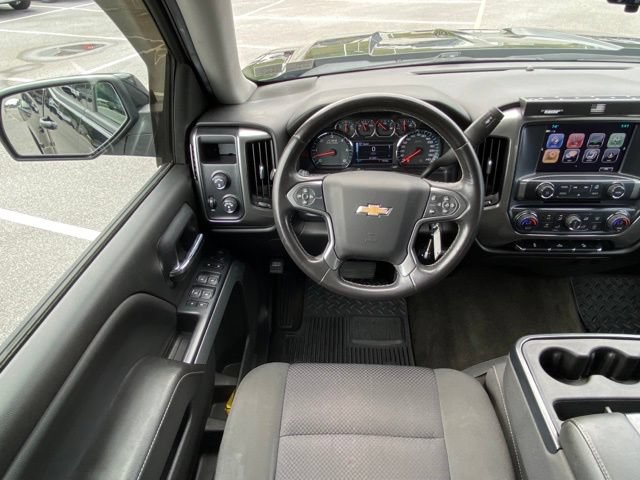 Used 2018 Chevrolet Silverado 1500 LT w/ All Star Edition AWD/4WD image 28