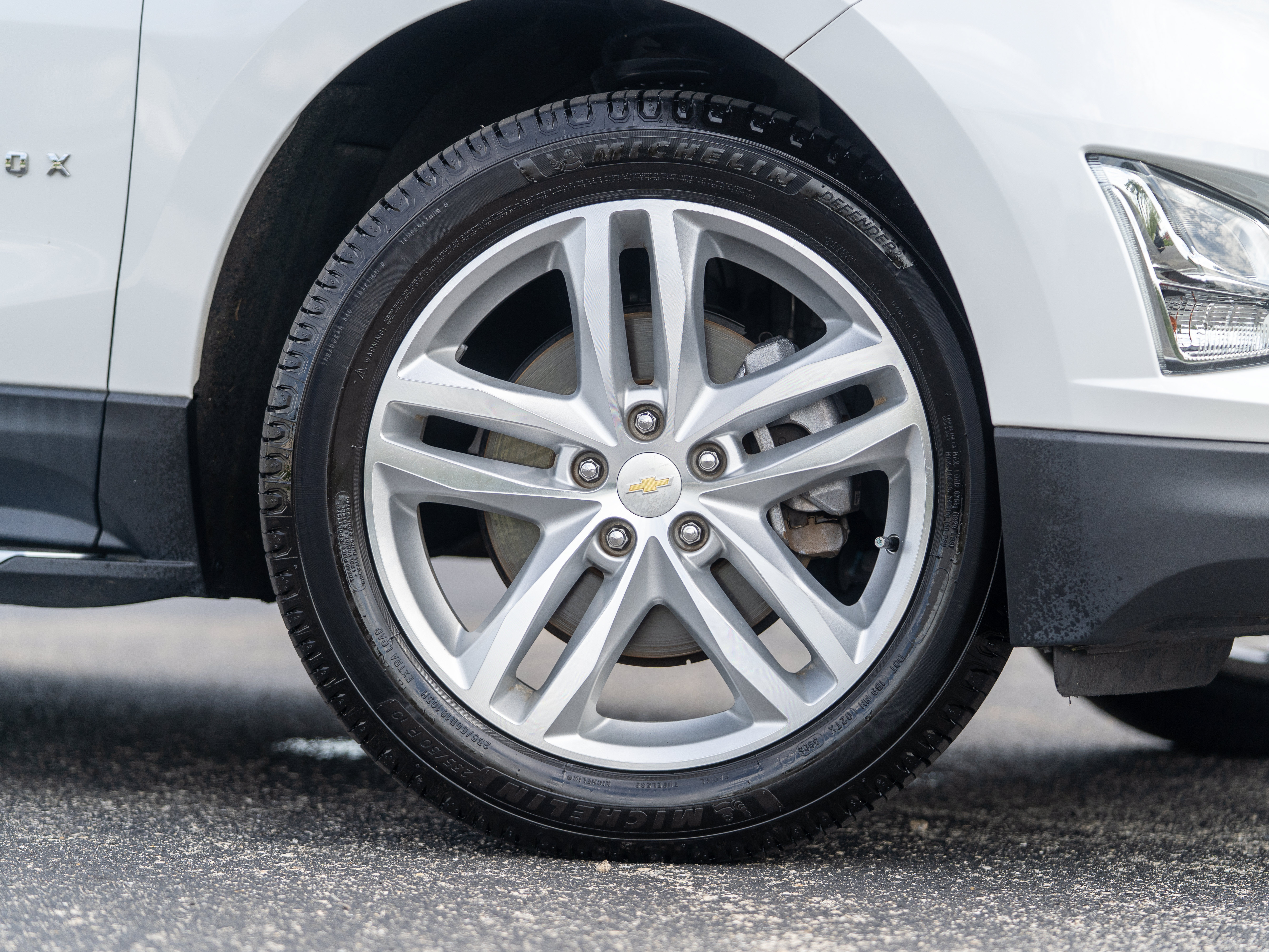 Used 2020 Chevrolet Equinox Premier FWD image 39