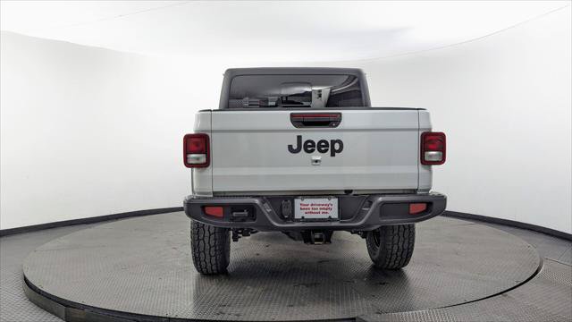 Used 2022 Jeep Gladiator Sport w/ Trailer Tow Package AWD/4WD image 7