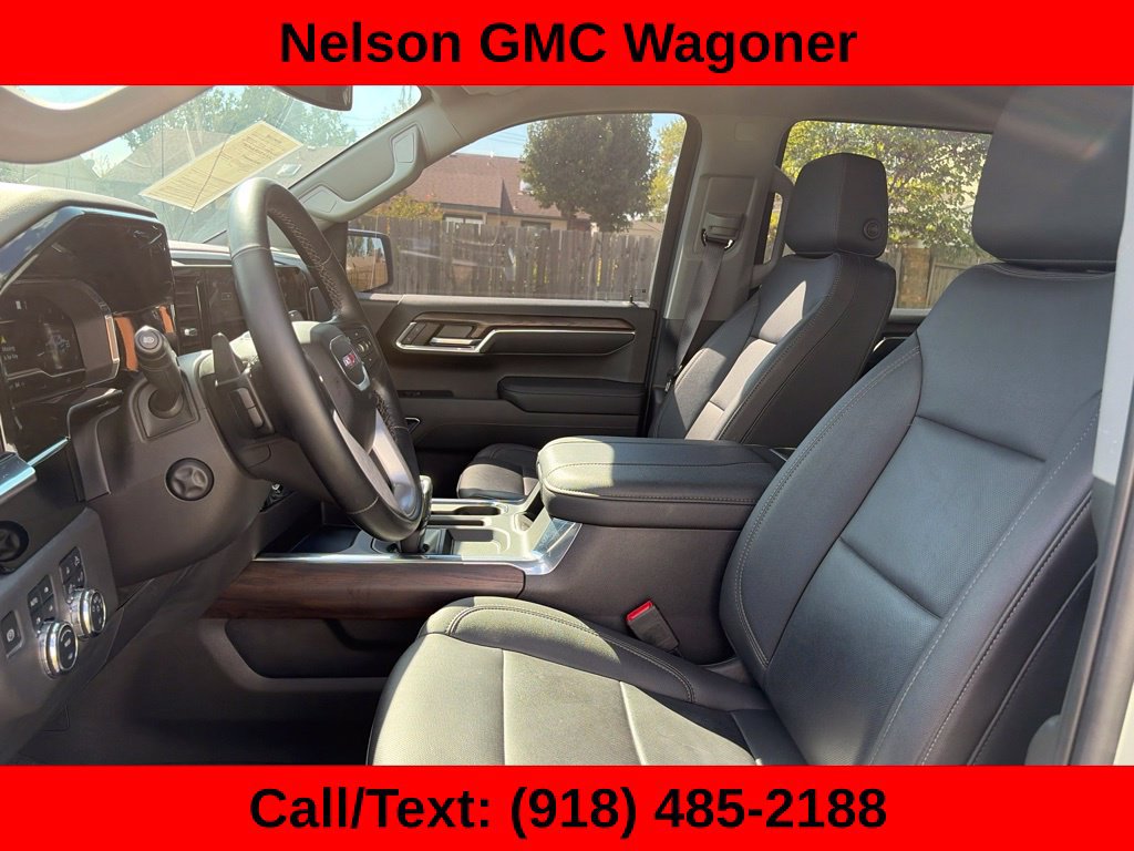 Used 2023 GMC Sierra 1500 SLT AWD/4WD image 14
