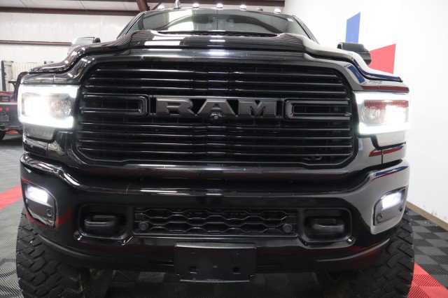 Used 2019 RAM 2500 Laramie w/ Black Appearance Package AWD/4WD image 28
