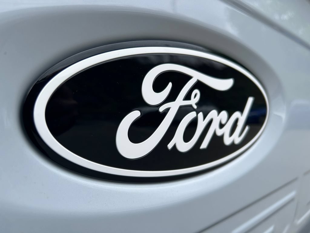 Used 2025 Ford F150 Lariat AWD/4WD image 34