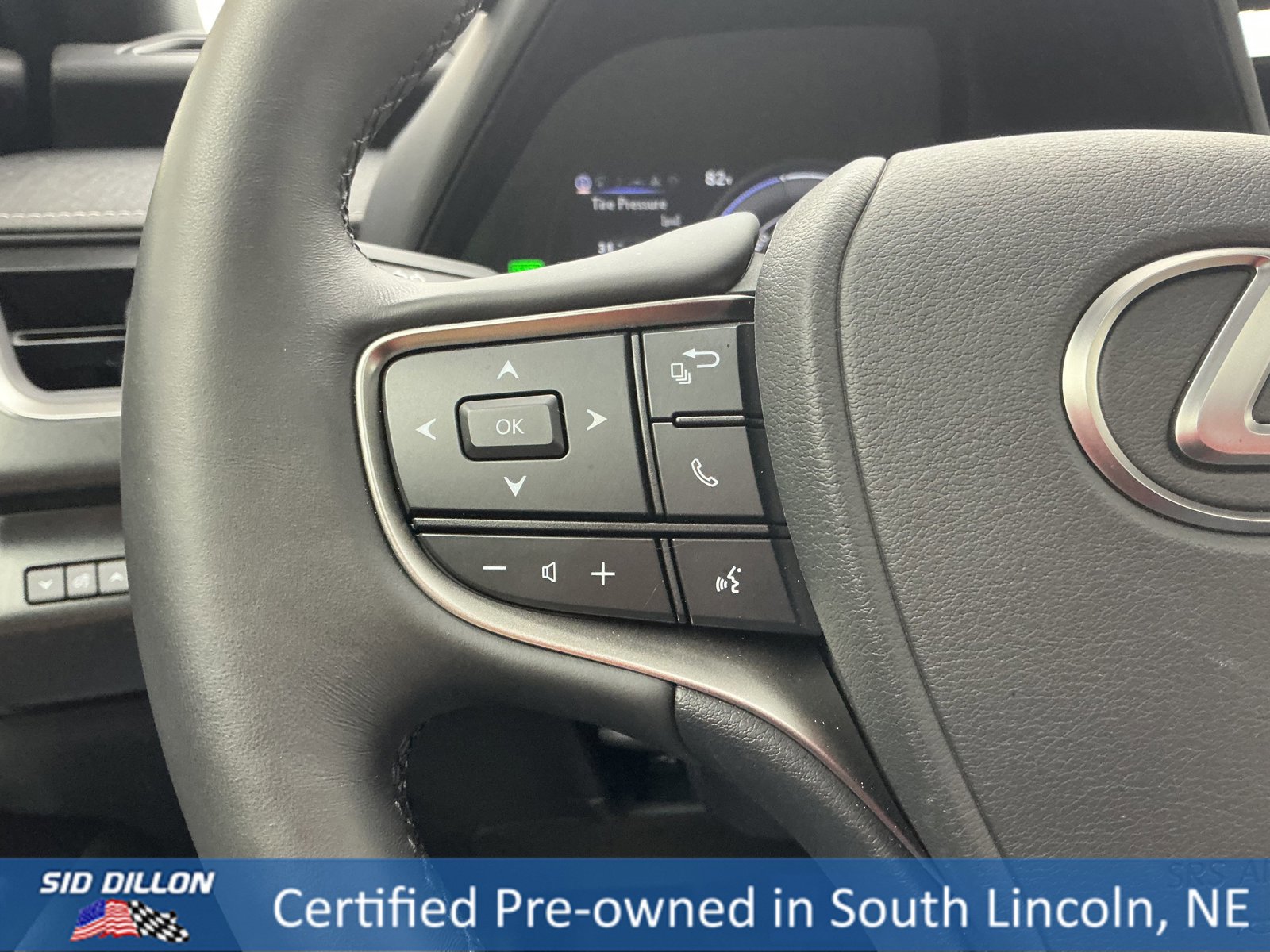 Used 2024 Lexus UX 250h UX 250h image 9