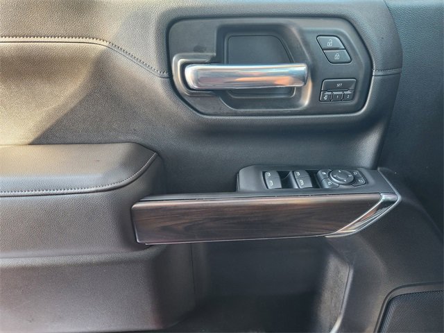 Used 2020 GMC Sierra 1500 SLT image 23