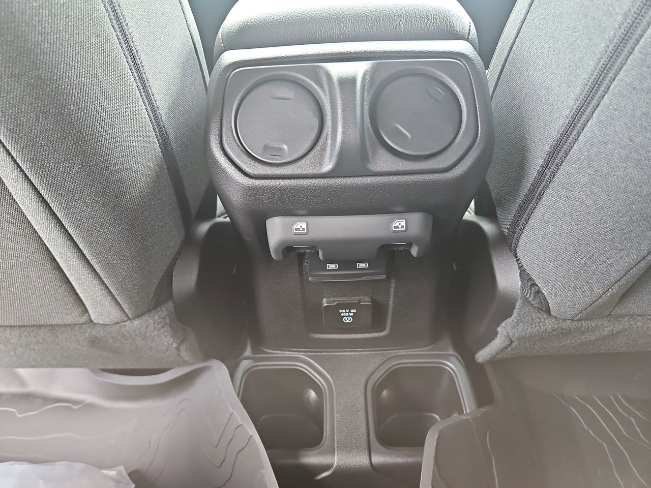 New 2025 Jeep Gladiator Sport image 15