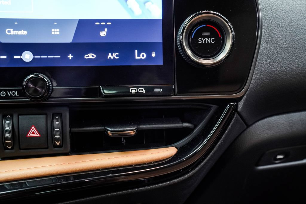 Used 2023 Lexus NX 350 AWD w/ Cold Area Package image 31