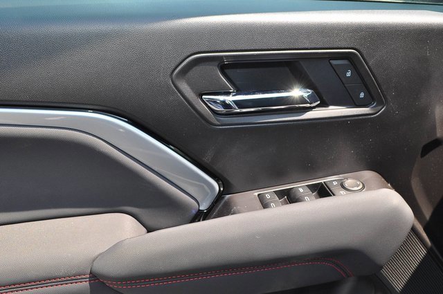 New 2025 Chevrolet Colorado Z71 image 10