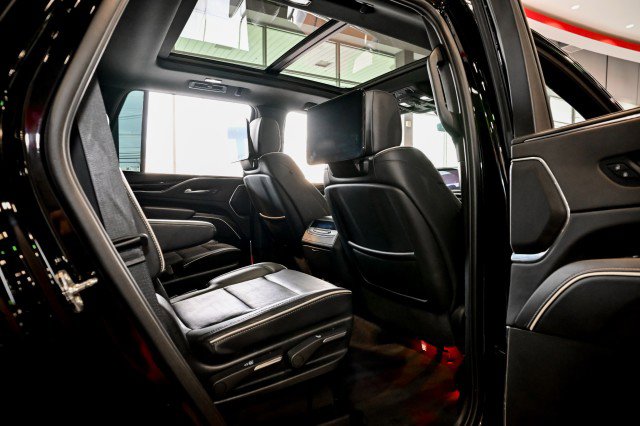 Used 2023 Cadillac Escalade Sport image 25