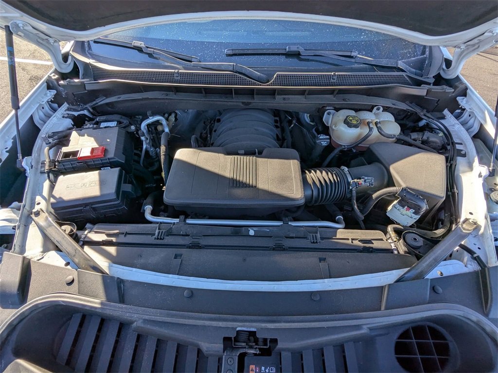 Used 2023 Chevrolet Suburban Premier image 44