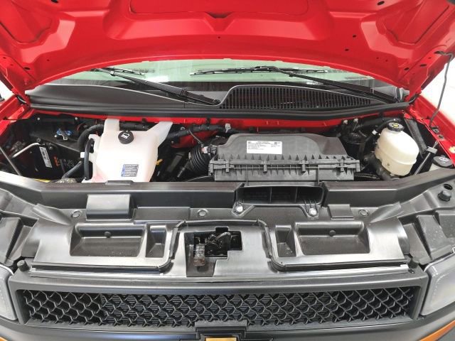 New 2026 Chevrolet Express 3500 w/ Driver Convenience Package image 24