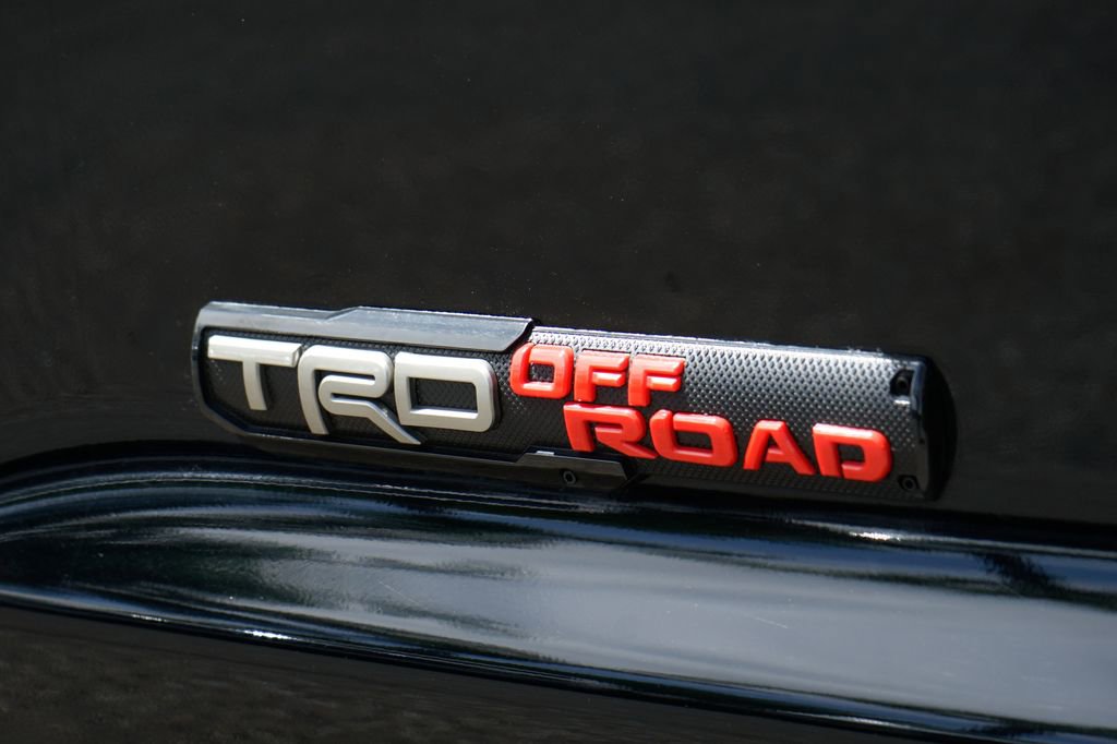 Used 2017 Toyota Tundra SR5 w/ TRD Off Road Package image 49