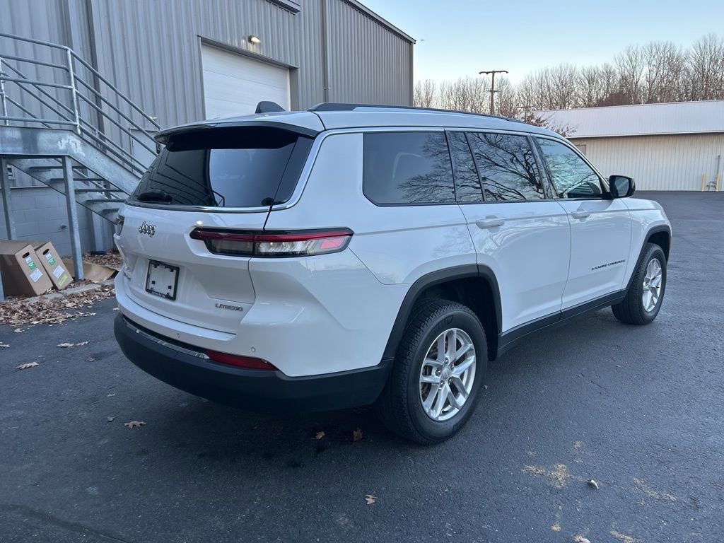 Used 2022 Jeep Grand Cherokee L Laredo w/ Luxury Tech Group I image 4