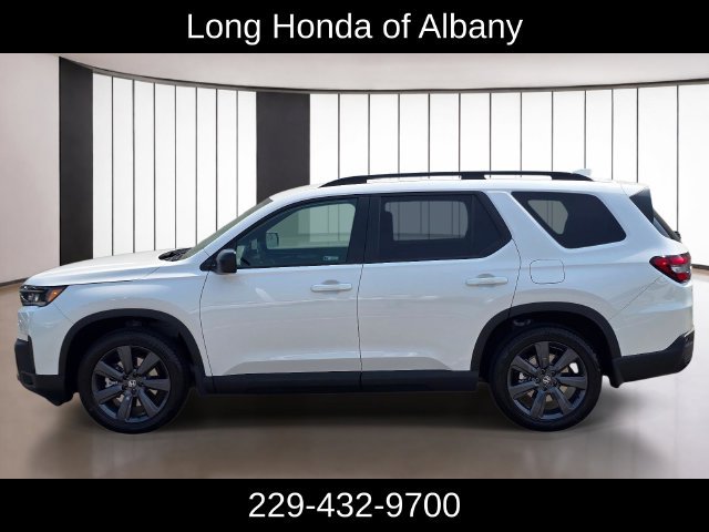 New 2026 Honda Pilot Sport image 12