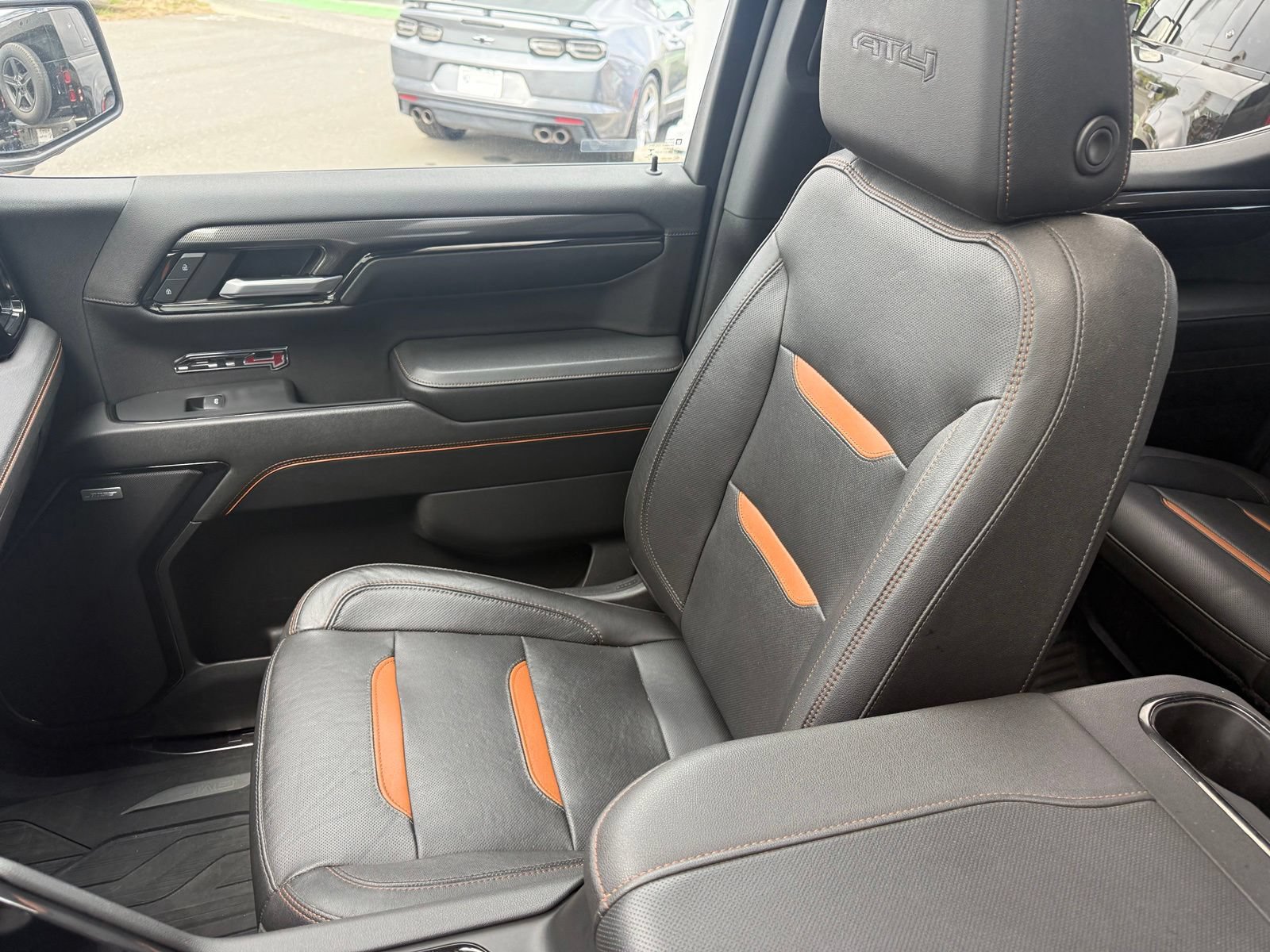 Used 2023 GMC Sierra 1500 AT4 w/ Technology Package AWD/4WD image 21
