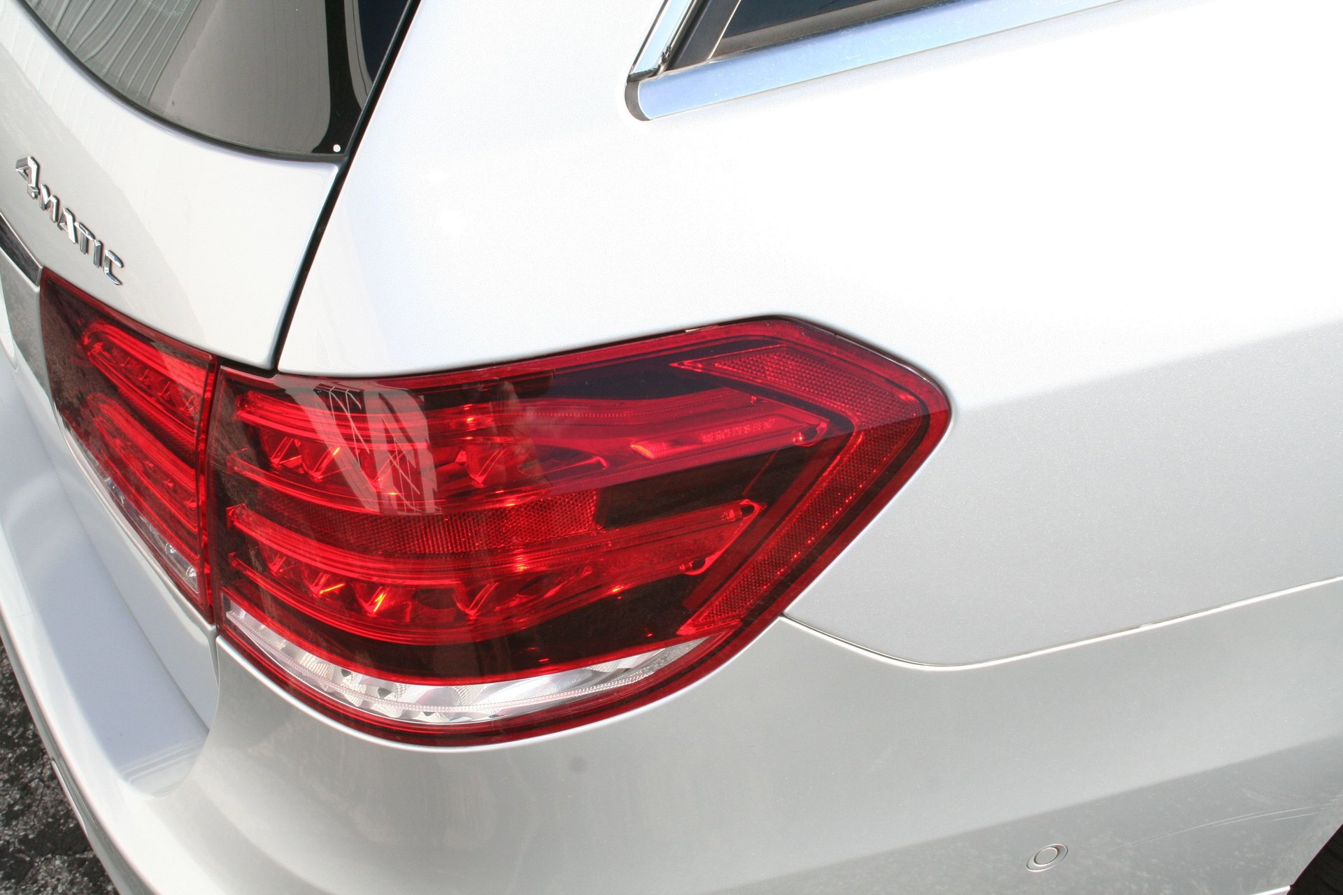 Used 2015 Mercedes-Benz E 350 4MATIC Wagon image 25