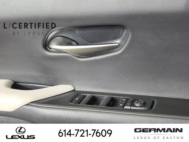 Used 2025 Lexus UX 300h 300h Premium image 27