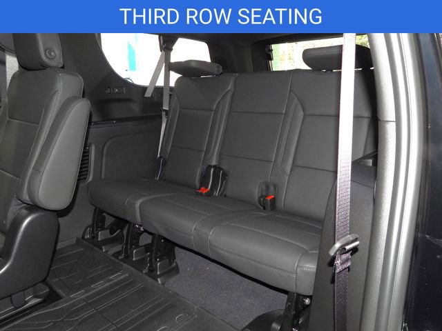 New 2026 Chevrolet Suburban Z71 w/ Comfort Package image 4