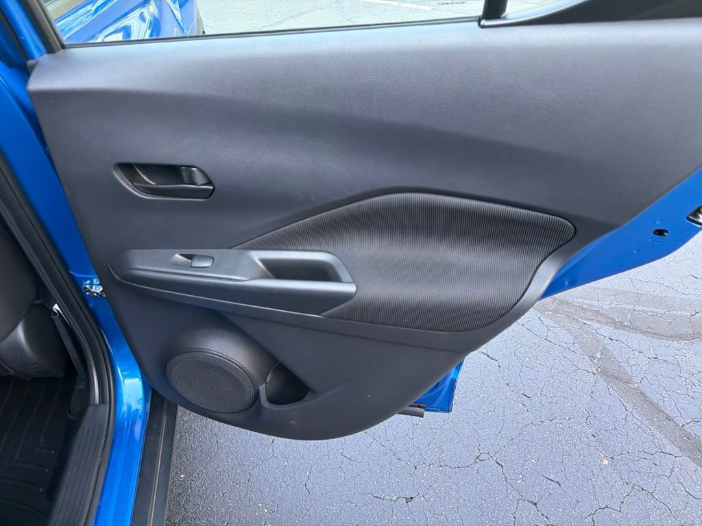 Used 2022 Nissan Kicks S FWD image 13