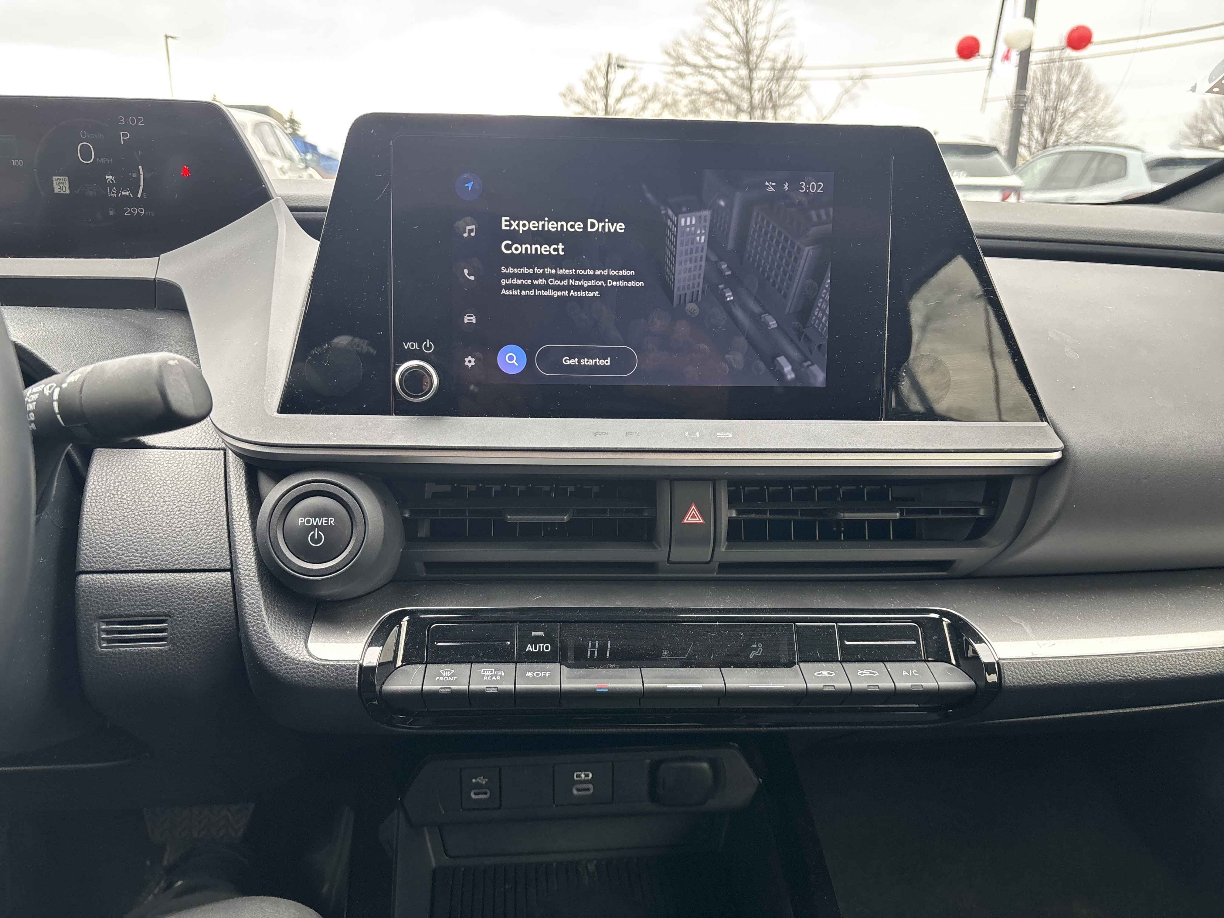 Used 2024 Toyota Prius LE image 25