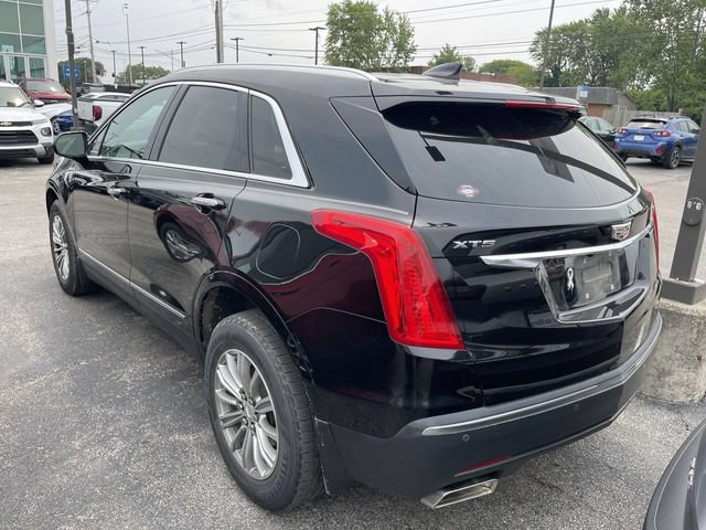 Used 2018 Cadillac XT5 Luxury w/ Driver Awareness Package FWD image 5