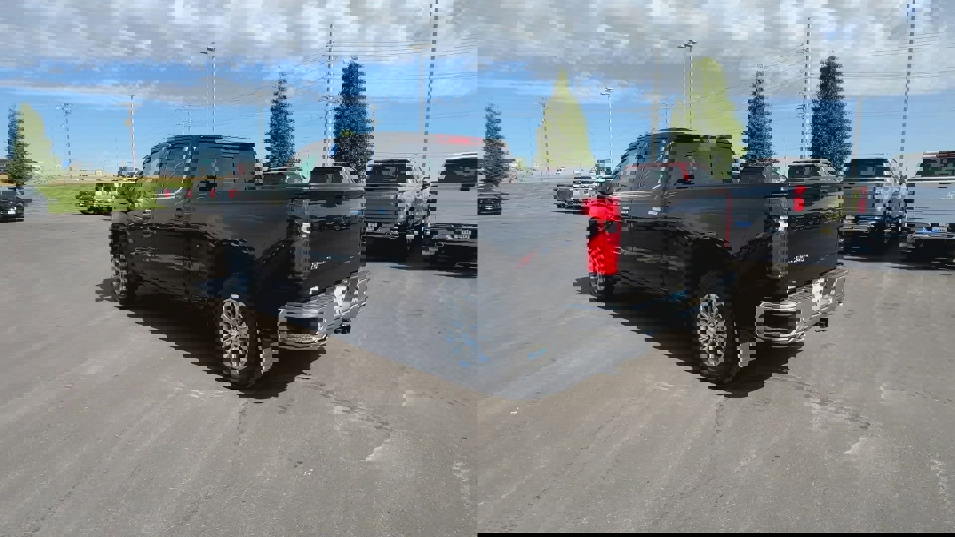 New 2025 Chevrolet Silverado 1500 LTZ w/ Technology Package image 38