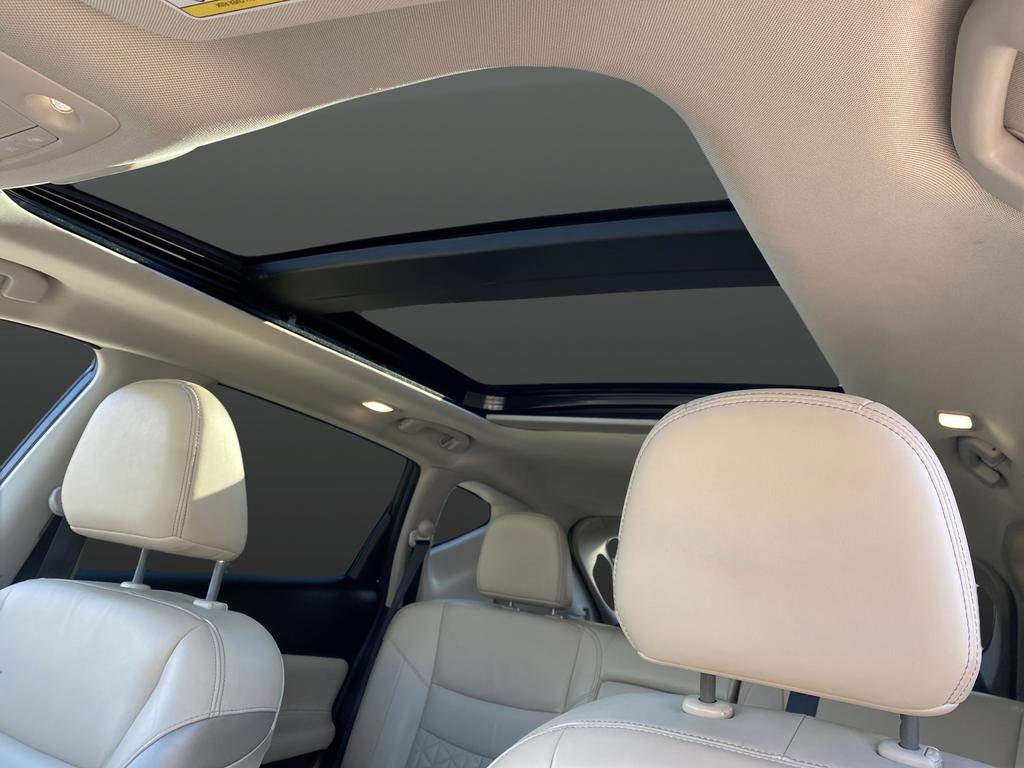 Used 2023 Nissan Murano Platinum image 7