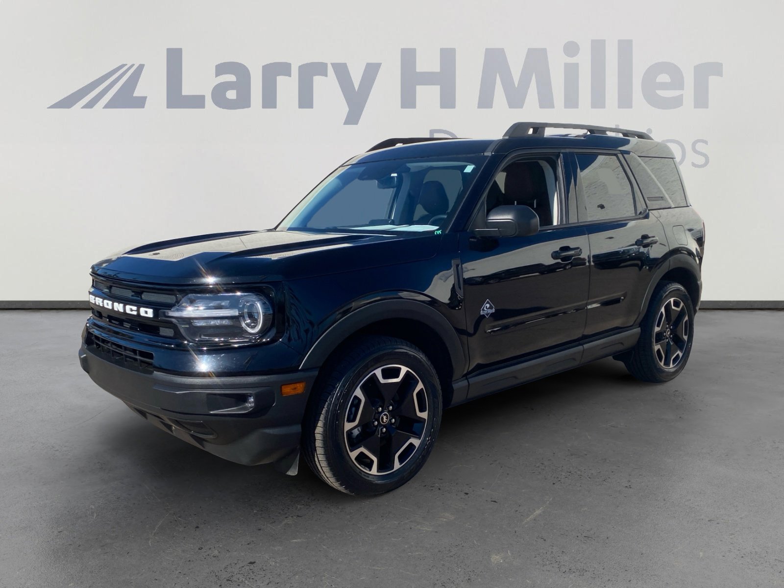 Used 2024 Ford Bronco Sport Outer Banks image 1