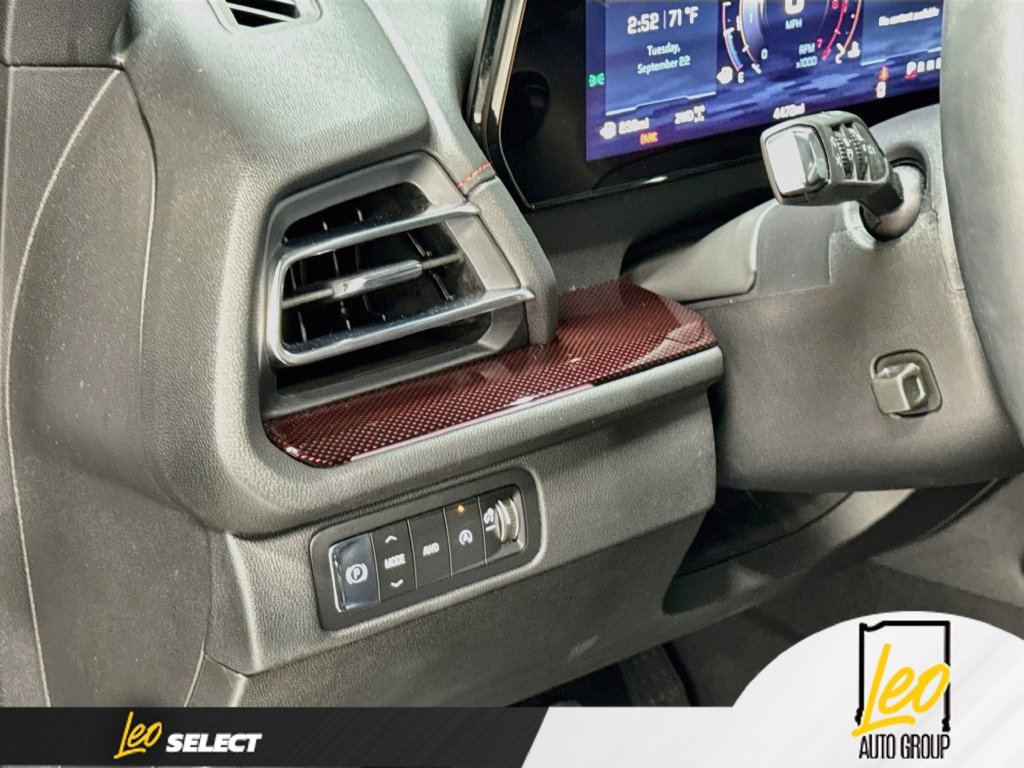Used 2026 Chevrolet Traverse RS AWD/4WD image 13