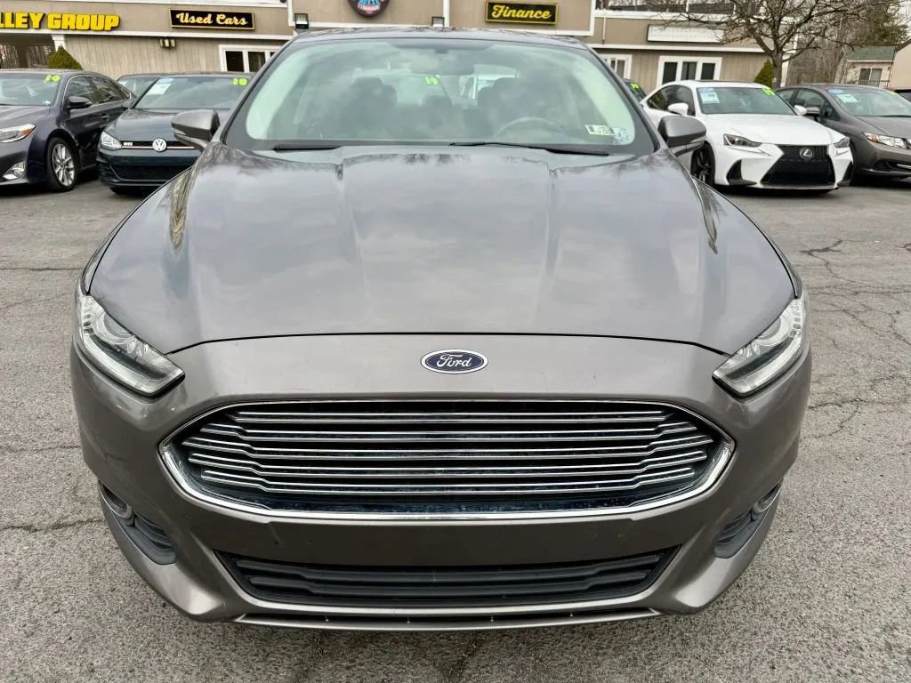 Used 2014 Ford Fusion SE w/ Equipment Group 501A image 3