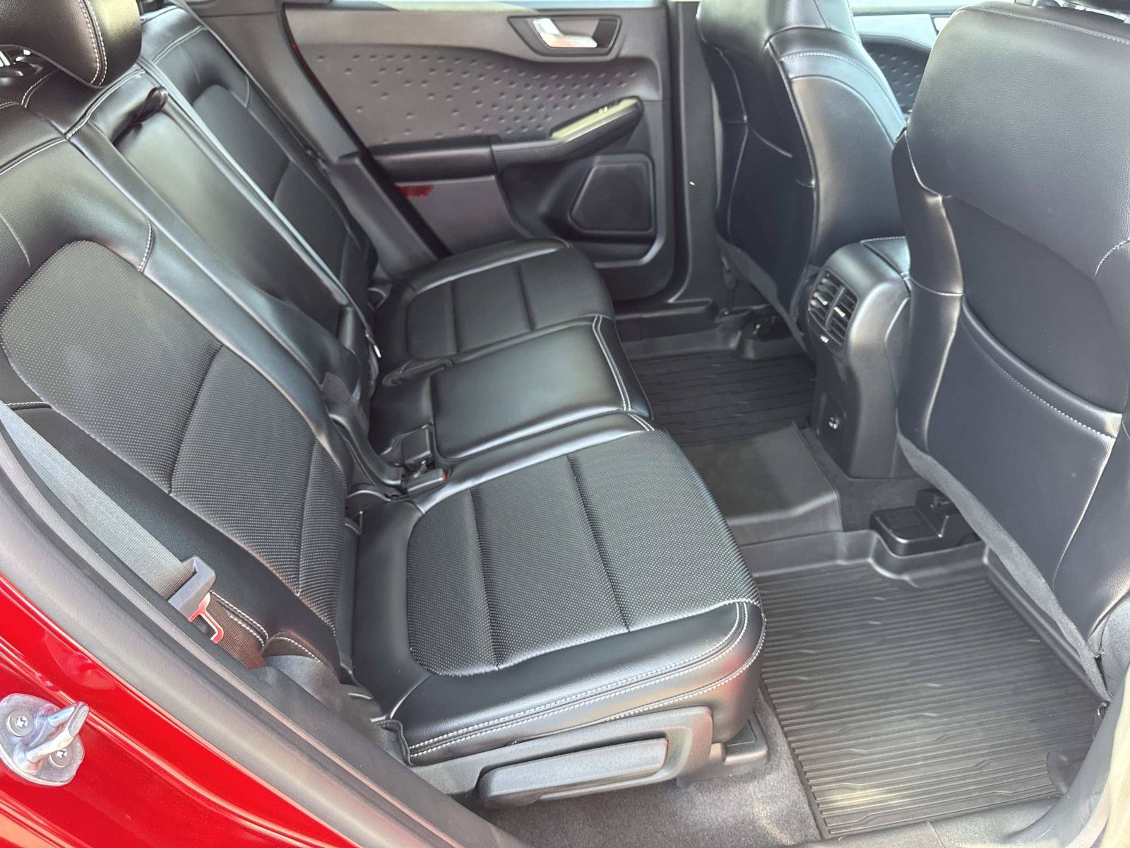 Used 2020 Ford Escape SEL FWD image 32