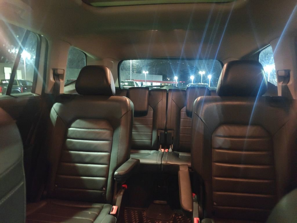Used 2020 Volkswagen Atlas SEL R-Line image 10