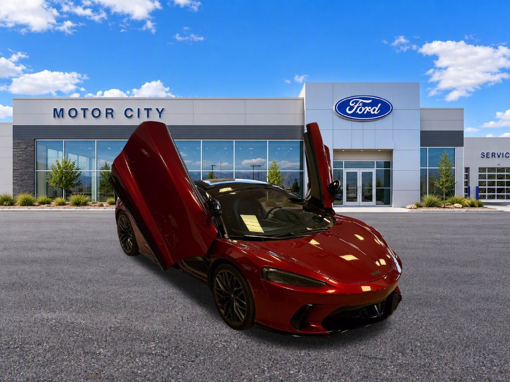 Used 2025 McLaren GTS RWD image 2