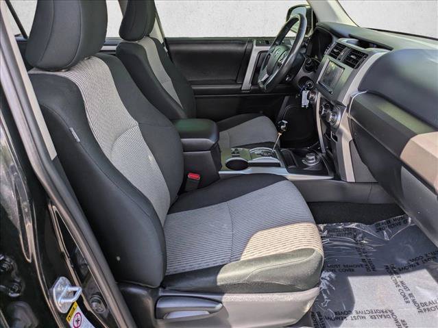 Used 2018 Toyota 4Runner SR5 AWD/4WD image 20