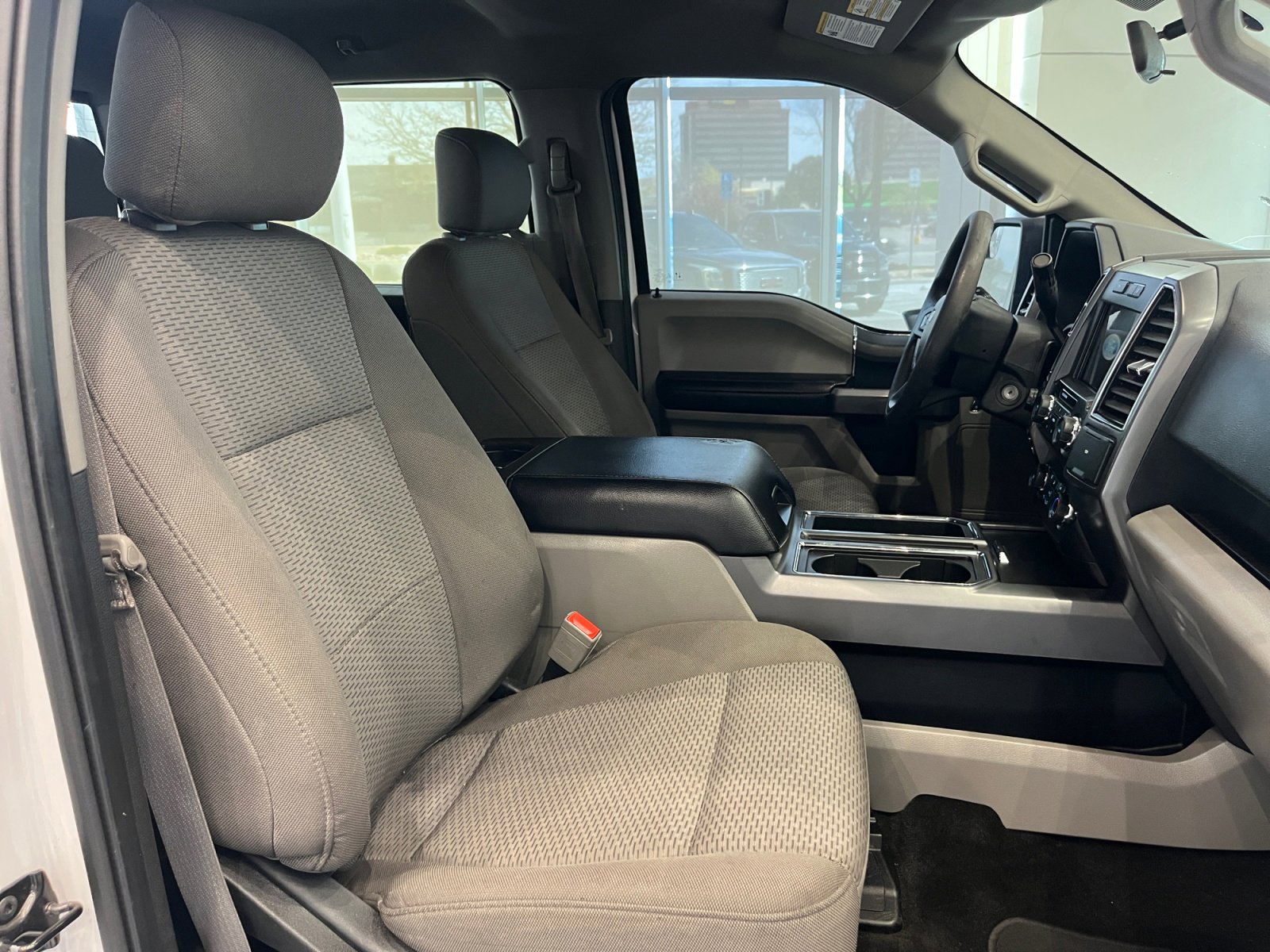 Used 2020 Ford F150 XLT image 18