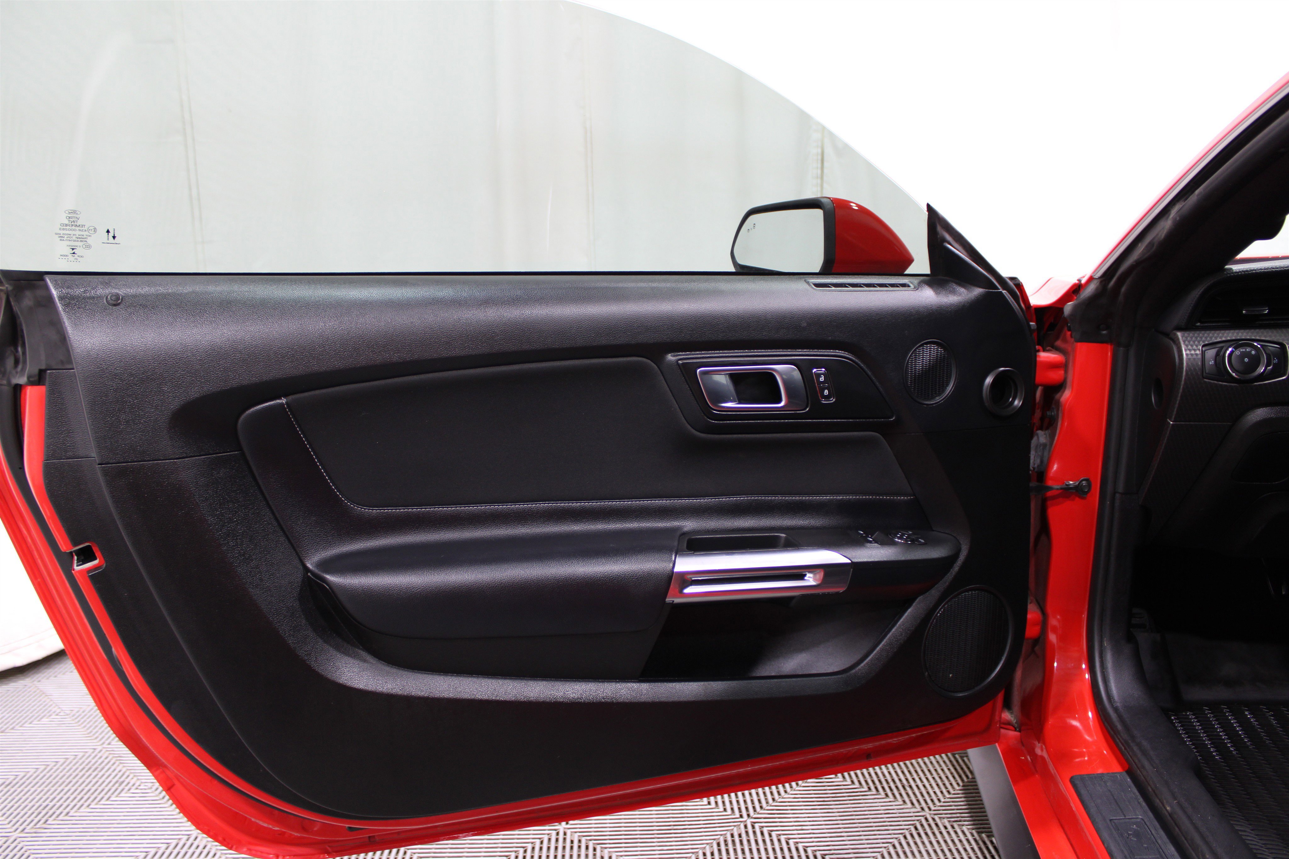 Used 2021 Ford Mustang EcoBoost w/ 2.3L High Performance Package image 6