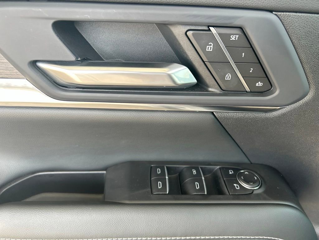 Used 2026 GMC Terrain Denali w/ LPO, Floor Liner Package AWD/4WD image 23