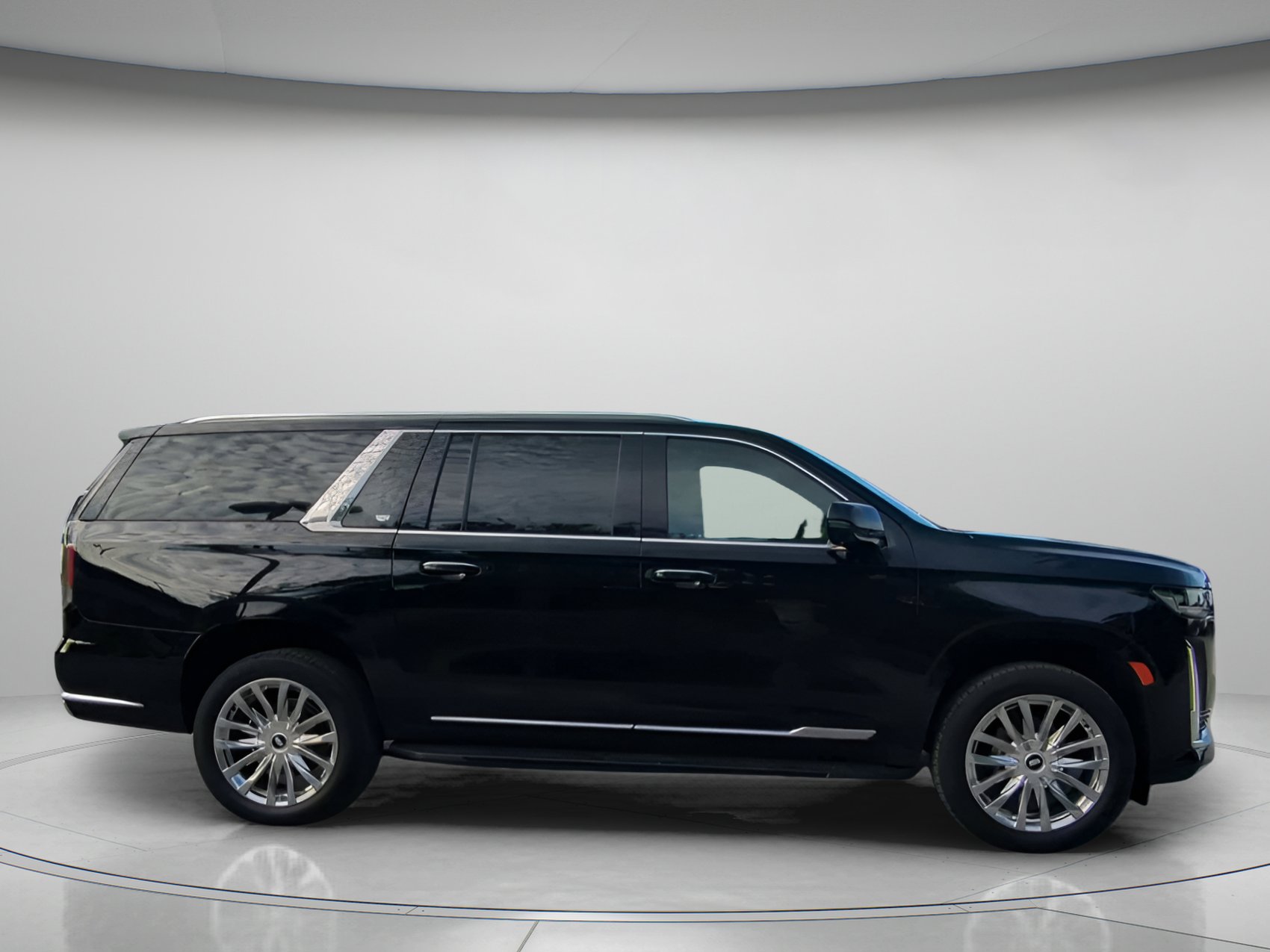 Used 2021 Cadillac Escalade ESV Premium Luxury AWD/4WD image 33