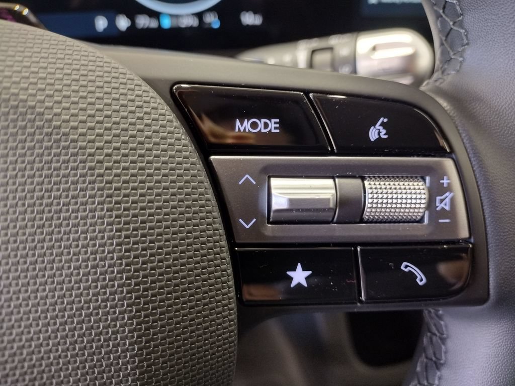 New 2026 Hyundai Ioniq 5 SEL AWD/4WD image 24
