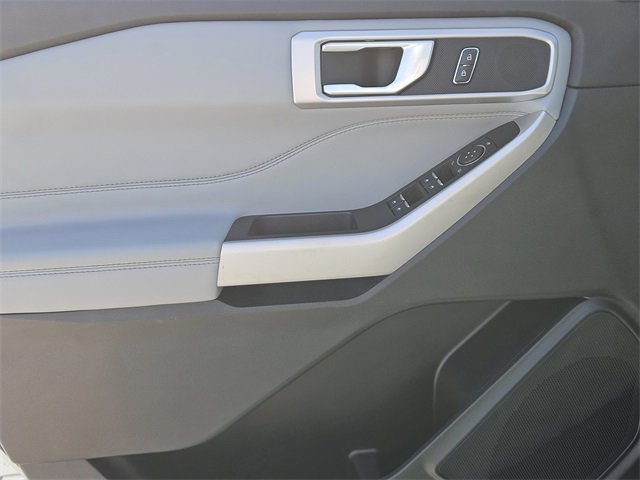 Used 2024 Ford Explorer XLT w/ Equipment Group 202A image 22